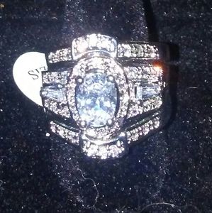 New 3 piece wedding ring set